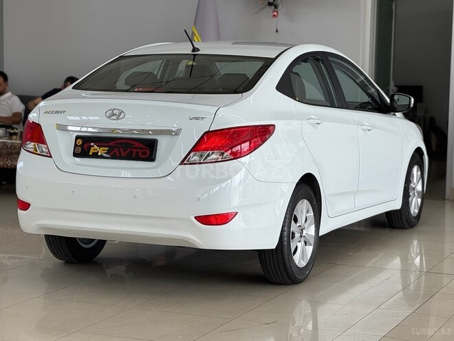 Hyundai Accent 2014, 220,000 km - 1.6 l - Bakı