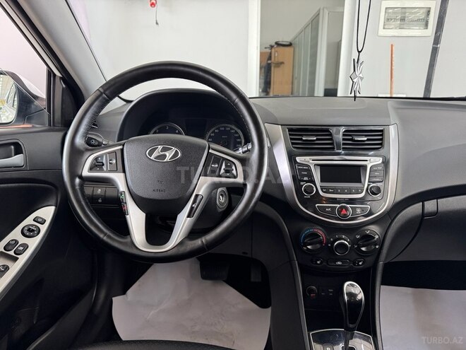 Hyundai Accent 2014, 220,000 km - 1.6 l - Bakı