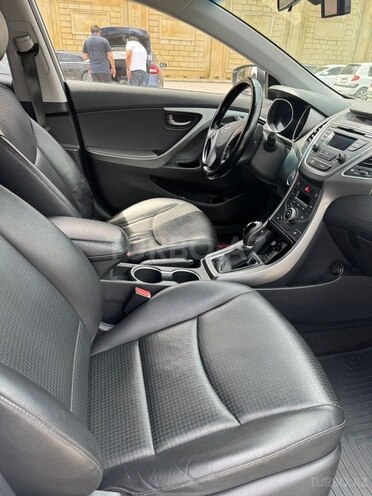Hyundai Avante 2015, 186,000 km - 1.6 l - Bakı