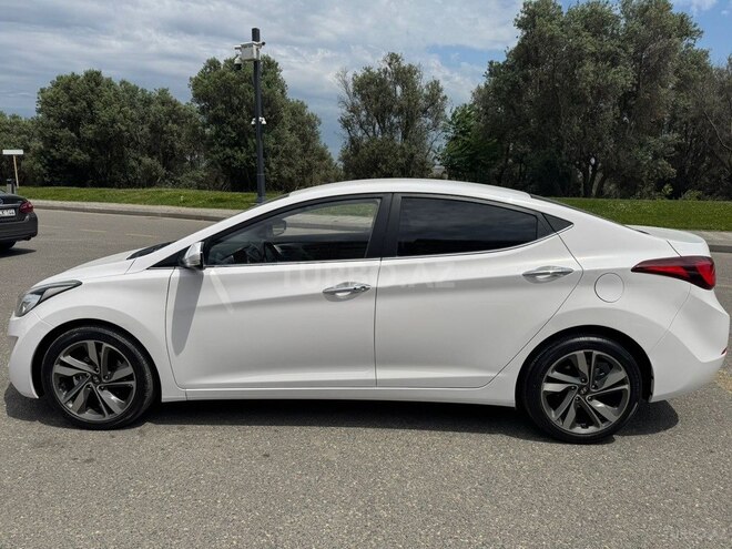 Hyundai Avante 2015, 186,000 km - 1.6 l - Bakı