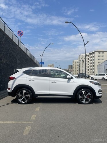 Hyundai Tucson 2017, 165,762 km - 2.0 l - Bakı