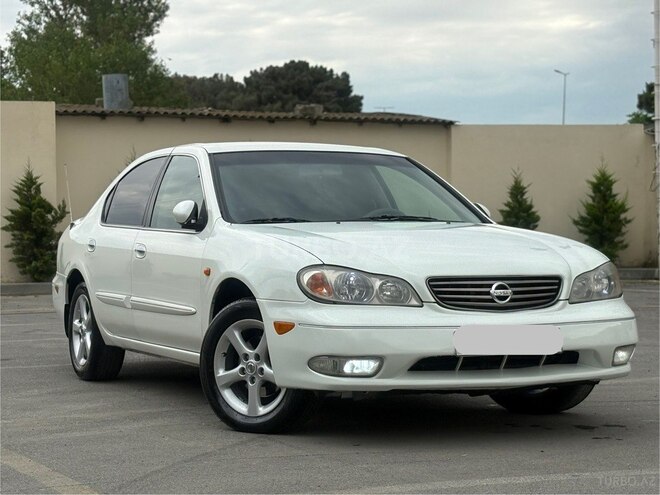 Nissan Maxima-3