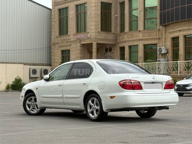 Nissan Maxima-8