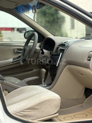Nissan Maxima-13