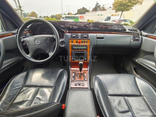 Mercedes E 240 2000, 362,000 km - 2.4 l - Bakı