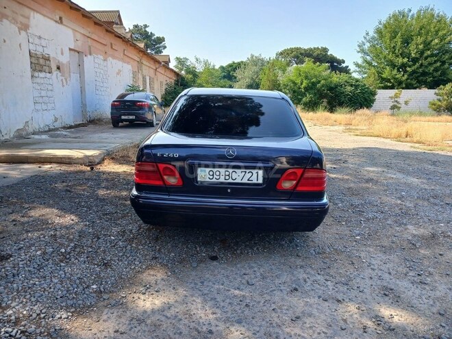 Mercedes E 230 1997, 255,566 km - 2.3 l - Sumqayıt