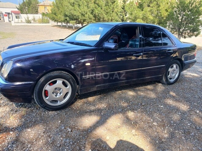 Mercedes E 230 1997, 255,566 km - 2.3 l - Sumqayıt