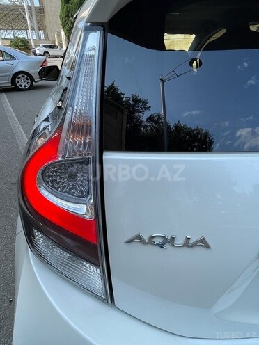 Toyota Aqua 2019, 76,400 km - 1.5 л - Bakı