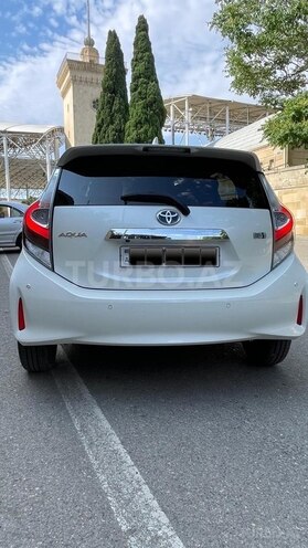 Toyota Aqua 2019, 76,400 km - 1.5 л - Bakı