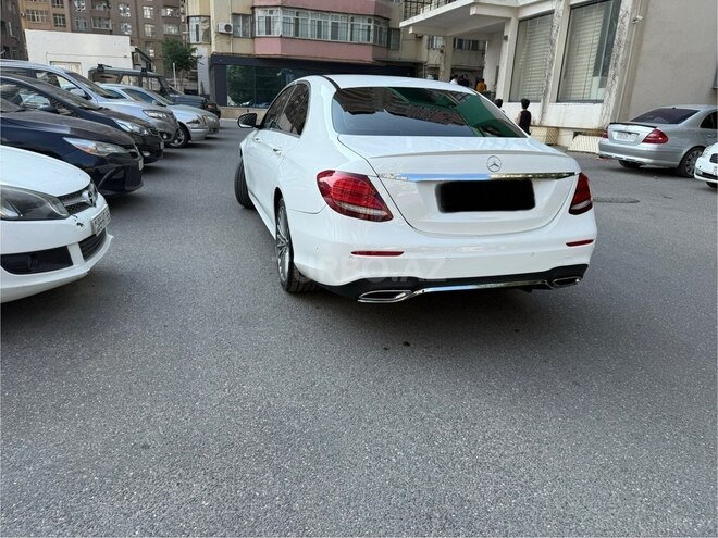 Mercedes E 300 d 2018, 111,000 km - 2.2 l - Bakı