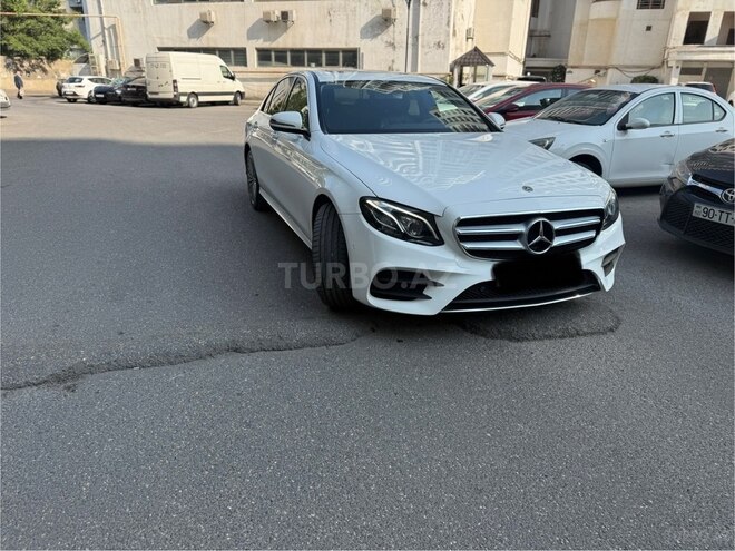 Mercedes E 300 d 2018, 111,000 km - 2.2 l - Bakı
