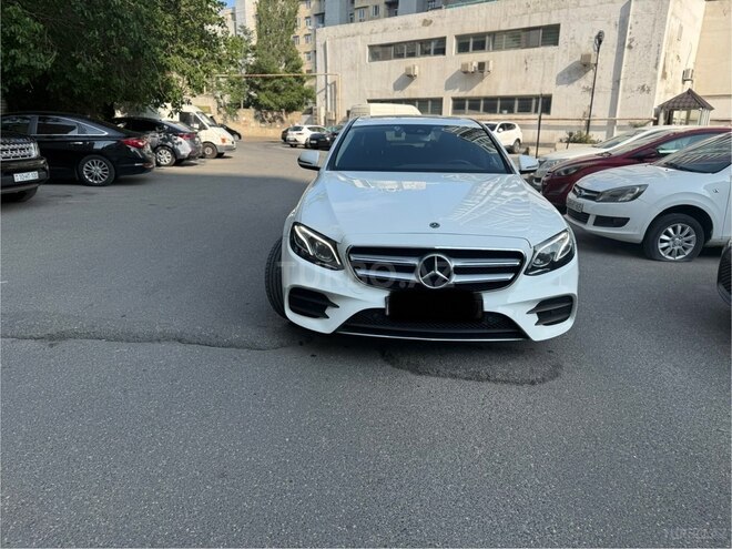 Mercedes E 300 d 2018, 111,000 km - 2.2 l - Bakı