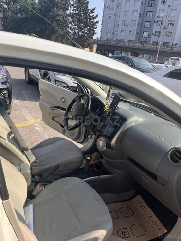 Nissan Sunny 2013, 308,000 km - 1.5 l - Bakı