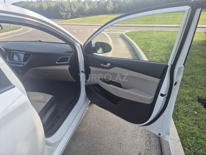 Hyundai Accent 2017, 152,307 km - 1.6 l - Bakı