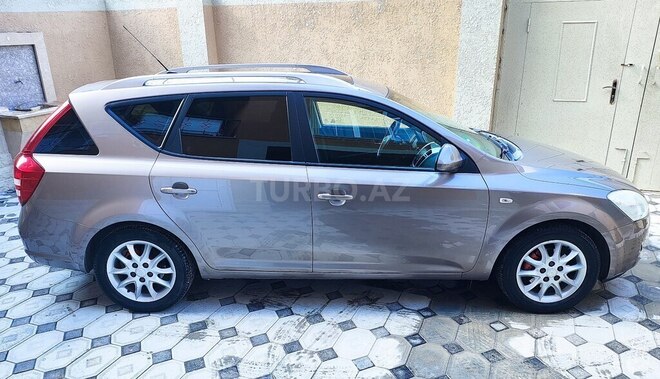 Kia Ceed 2008, 223,322 km - 1.6 л - Bakı