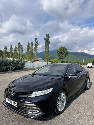 Toyota Camry 2018, 104,300 km - 2.5 л - Şəki
