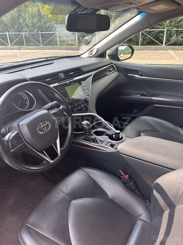 Toyota Camry 2018, 104,300 km - 2.5 л - Şəki