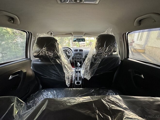 Volkswagen Polo 2012, 185,000 km - 1.6 л - Bakı
