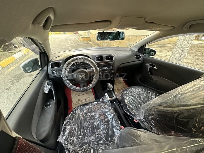 Volkswagen Polo 2012, 185,000 km - 1.6 л - Bakı