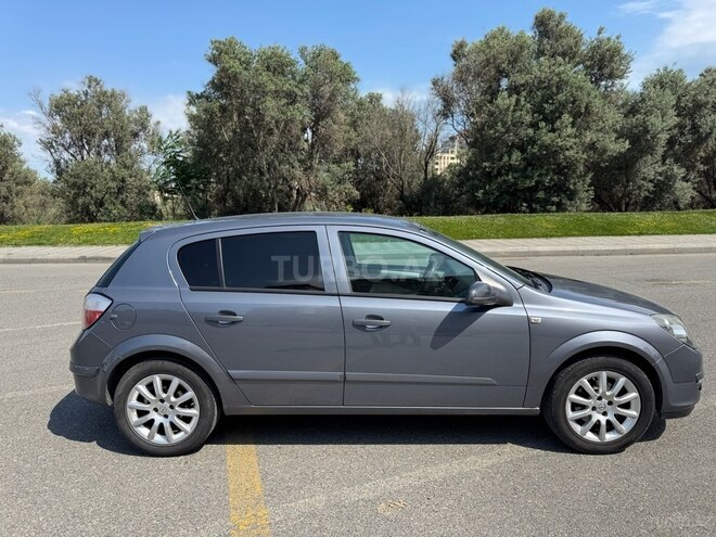 Opel Astra 2004, 276,000 km - 1.4 l - Bakı
