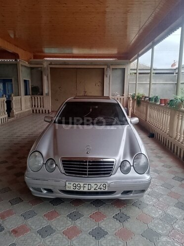 Mercedes E 220 d 2000, 320,000 km - 2.2 l - İmişli