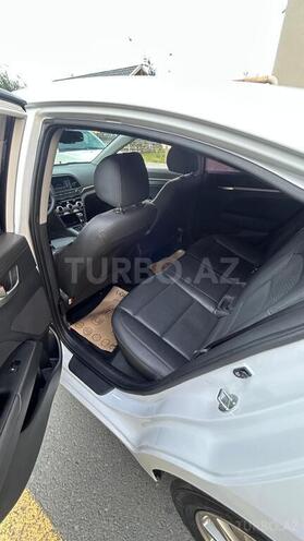 Hyundai Avante 2019, 15,300 km - 1.6 л - Bakı