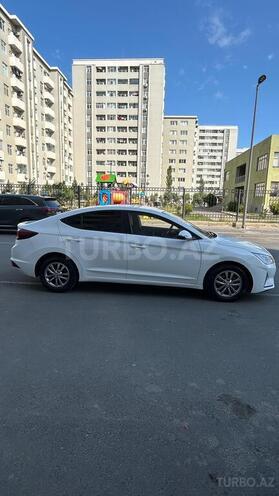 Hyundai Avante 2019, 15,300 km - 1.6 л - Bakı