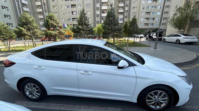 Hyundai Avante 2019, 15,300 km - 1.6 л - Bakı