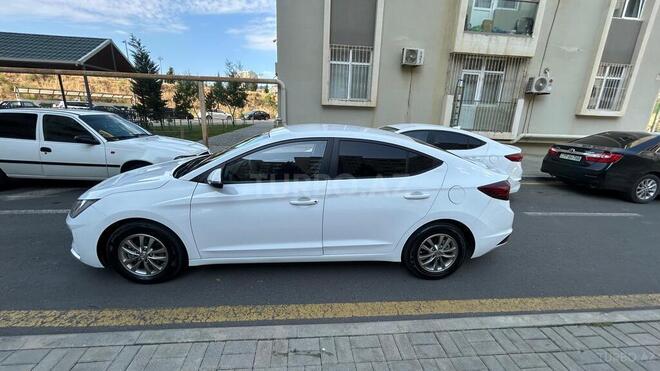 Hyundai Avante 2019, 15,300 km - 1.6 л - Bakı