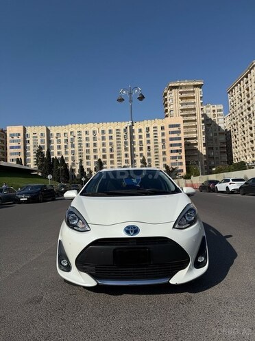 Toyota Aqua 2019, 85,000 km - 1.5 л - Bakı
