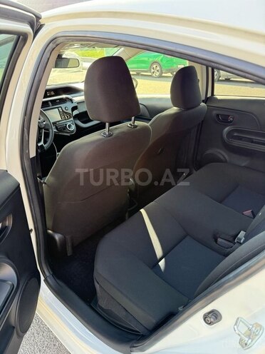 Toyota Aqua 2019, 85,000 km - 1.5 л - Bakı