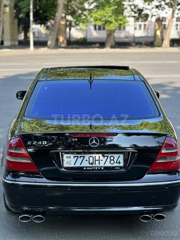 Mercedes E 240 2004, 249,000 km - 2.6 l - Mingəçevir