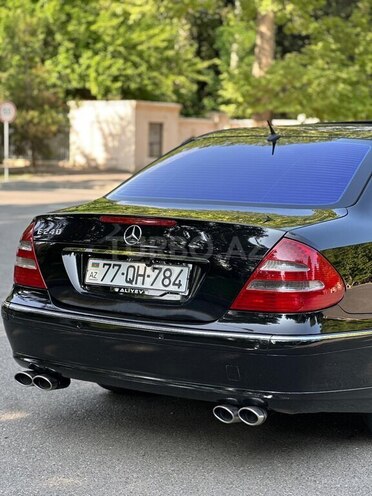 Mercedes E 240 2004, 249,000 km - 2.6 l - Mingəçevir
