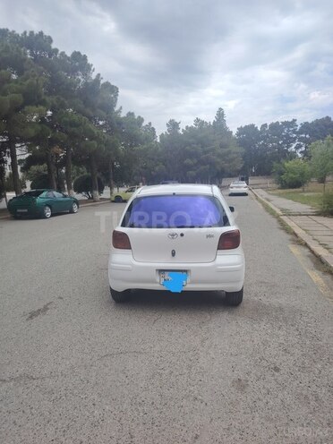 Toyota Vitz 2002, 266,000 km - 1.0 l - Bakı