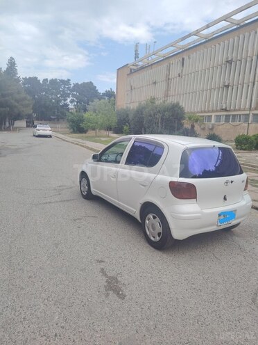 Toyota Vitz 2002, 266,000 km - 1.0 l - Bakı