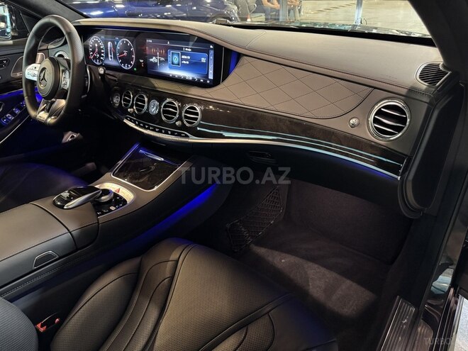 Mercedes S 560 4MATIC 2018, 105,000 km - 4.0 l - Bakı