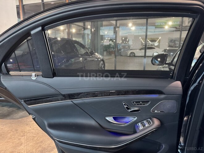 Mercedes S 560 4MATIC 2018, 105,000 km - 4.0 l - Bakı