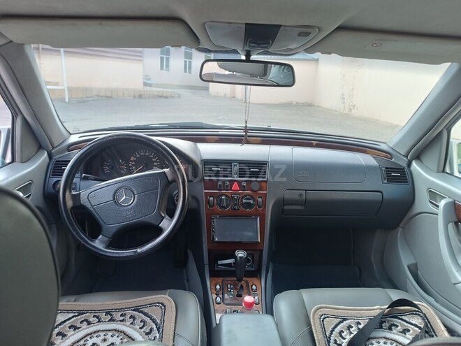 Mercedes C 220 d 1999, 380,000 km - 2.2 л - Bakı