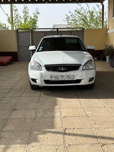 LADA (VAZ) Priora 2015, 130,000 km - 1.6 l - Salyan