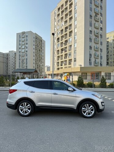 Hyundai Santa Fe 2013, 193,000 km - 2.0 л - Bakı