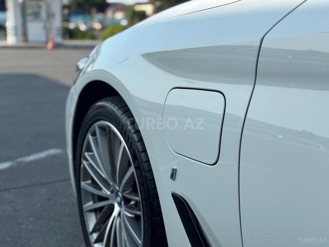 BMW 530e 2018, 102,000 km - 2.0 l - Bakı