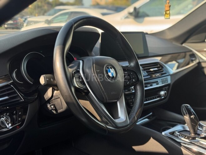 BMW 530e 2018, 102,000 km - 2.0 l - Bakı