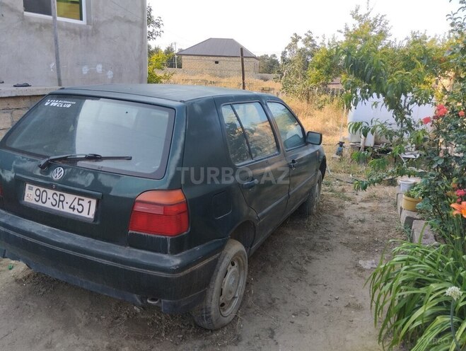 Volkswagen Golf 1996, 250,000 km - 1.8 л - Sumqayıt