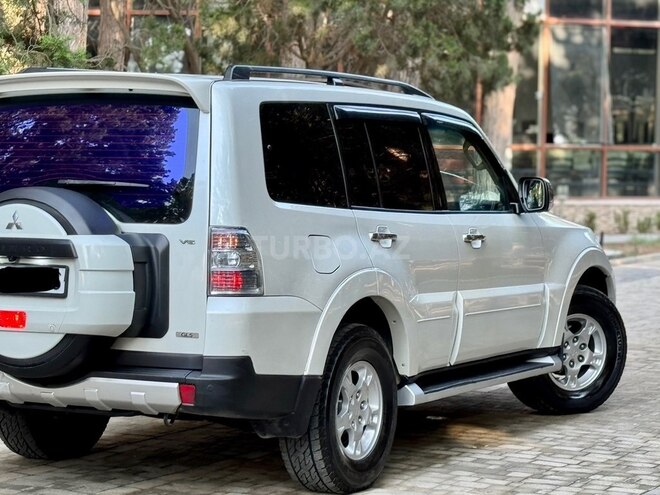 Mitsubishi Pajero 2007, 193,702 km - 3.0 л - Bakı