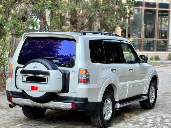 Mitsubishi Pajero 2007, 193,702 km - 3.0 л - Bakı