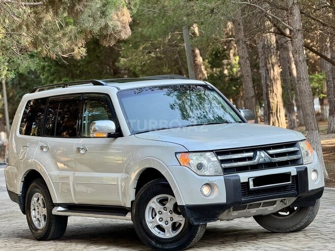 Mitsubishi Pajero 2007, 193,702 km - 3.0 л - Bakı