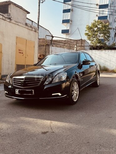 Mercedes E 300 d 2010, 366,000 km - 3.0 l - Bakı