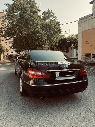 Mercedes E 300 d 2010, 366,000 km - 3.0 l - Bakı