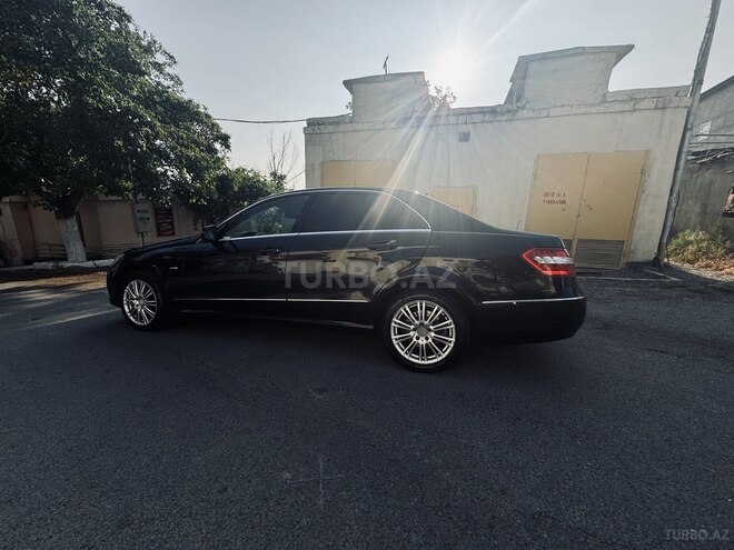 Mercedes E 300 d 2010, 366,000 km - 3.0 l - Bakı