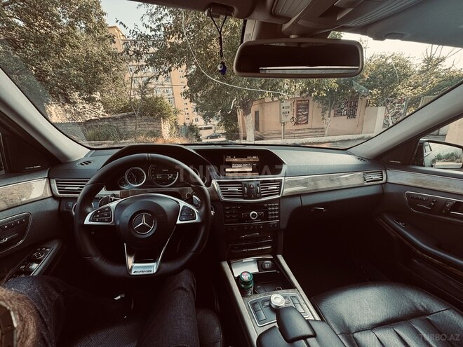 Mercedes E 300 d 2010, 366,000 km - 3.0 l - Bakı